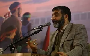 حسین یکتا در جمع بسیجیان کاشان