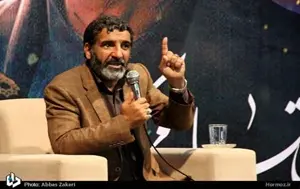 تصویر شاخص حسین یکتا در اجتماع سلیمانی‌های میناب