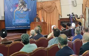 تصویر شاخص حسین یکتا در مراسم تقدیر از چهره‌های فعال