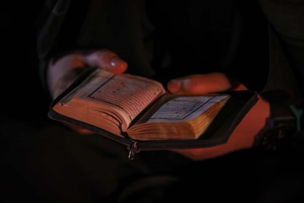 روایتگری حاج حسین یکتا در بیرجند(2)