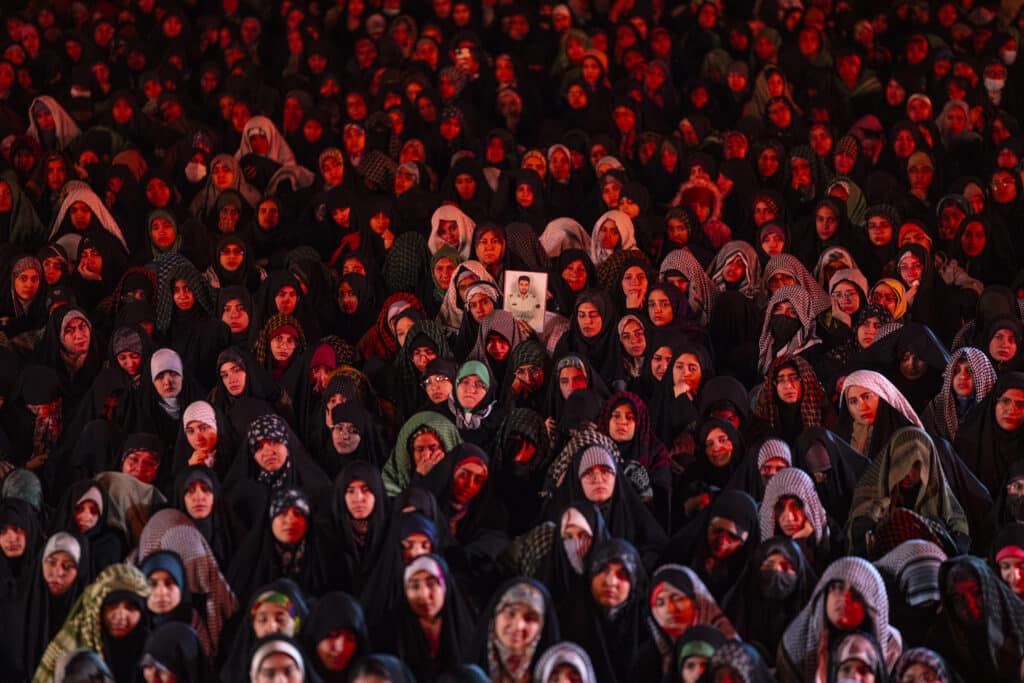 روایتگری حاج حسین یکتا در بیرجند(13)